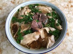 -赵氏牛肉罩火烧