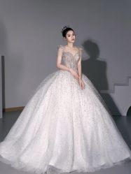 -不晚国际婚纱礼服