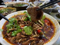 -小杨翘脚牛肉