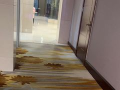 -碧中海汤泉汗蒸酒店