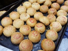 -白玉兰食品(汇联商厦店)