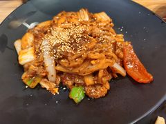 -权金城(万科哈洛小镇店)