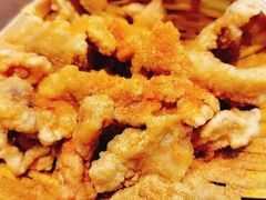 -爆炸头阿姨小四川正宗川味小吃(无任何分店)