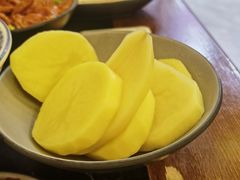 -重庆川渝肥妹火锅