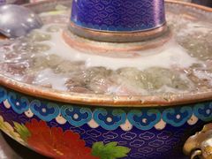 -毛辣果·贵州红酸汤牛肉火锅(西单店)