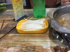 -小郡肝串串香火锅(金桥店)