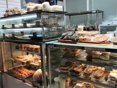 面包甜点陈列柜-白玉兰食品(甜云店)