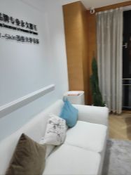 -HEYAN荷妍专业脱毛连锁机构