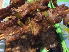 -烤满分·东北烧烤(首经贸店)