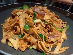 -荷塘秋月·本帮江浙菜(国权路店)