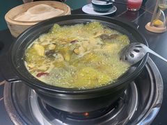 -野菌皇海景野生菌火锅(滨海大道店)