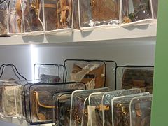 -海星奢选二手奢侈品手表包包鉴定回收寄卖(墨玉南路店)