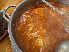 -苗侗地道红酸.酸汤鱼·酸汤牛肉