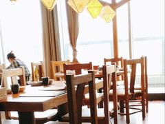 -云海肴·汽锅鸡·云南菜(天山百盛优客店)