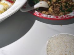 -江渔儿酸菜鱼(万科东荟城店)