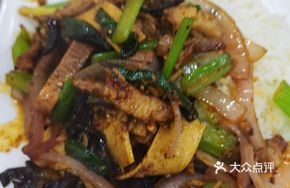 Spicy Pork Shank Rice