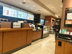 -星巴克(上海虹桥新天地二店)