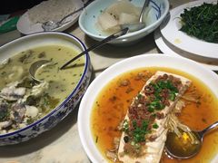 -梁家大院•农家菜(昆山会展中心店)