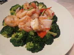 -港丽餐厅(高德置地店)