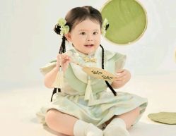 -宫小主嗨贝贝儿童摄影