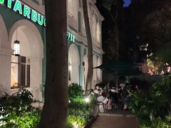 -星巴克臻选(广州沙面店)