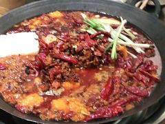 -四小区火锅·巷子里的重庆火锅(花照壁店)