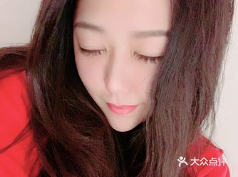 作品:做了个指甲 图片从小红书里找到的 美甲师手法熟