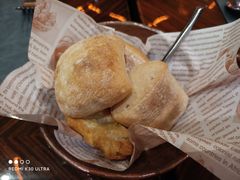 餐前欧式面包-YUE·6·西式融合餐厅(外滩六号店)