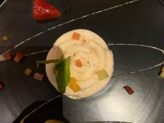 -YUE·6·西式融合餐厅(外滩六号店)