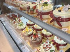 -花花卷卷·鲜食蛋糕(静安久光百货店)
