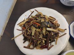 -小厨子私房菜·云南美食店