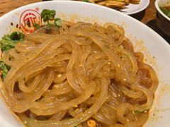 -万记麻辣烫国展总店