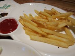 -玛格萝妮(汇智国际商业中心店)