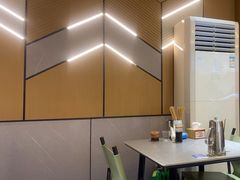 -郑享吃烧烤烩面(红专路店)