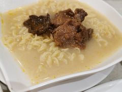 -香港新发烧腊茶餐厅(水围店)