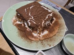 漏奶滑-潮界(LU·ONE凯德晶萃广场店)