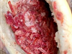 腊牛肉夹馍-杨天玉腊牛羊肉店