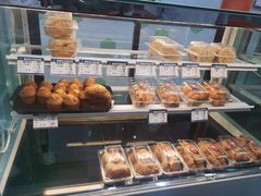 -白玉兰食品(中山公园龙之梦店)
