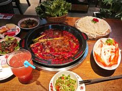 -牛市坎火锅(建设路店)