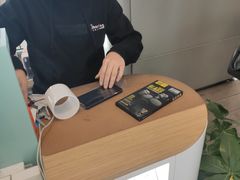 -爱畅享华为苹果手机维修服务(虹口龙之梦店)