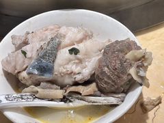 -陈大锅·岳阳鱼馆·地道岳阳菜(美食街店)