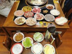 -沸炉重庆老火锅(军事博物馆店)