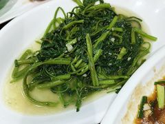 -小海豚•老字号海鲜餐厅(天涯店)