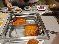 -海底捞火锅(宝龙广场夜宵主题店)