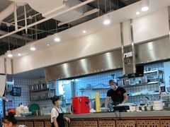 大堂-嘻小北·兰州清汤牛肉面(太平洋森活天地店)