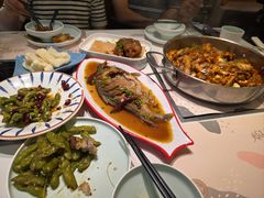 -黄记煌三汁焖锅(新佳丽江汉路店)