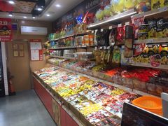 零售区-来伊份(双桂坊店)