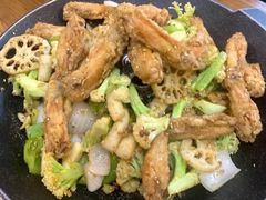 -靓蛙馆
