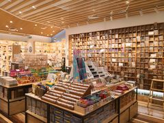 -猫的天空之城概念书店(印象城购物中心店)