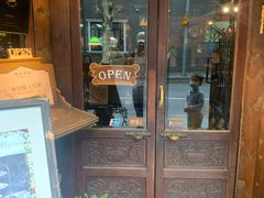 门面-古董花园(思南路42弄小区店)